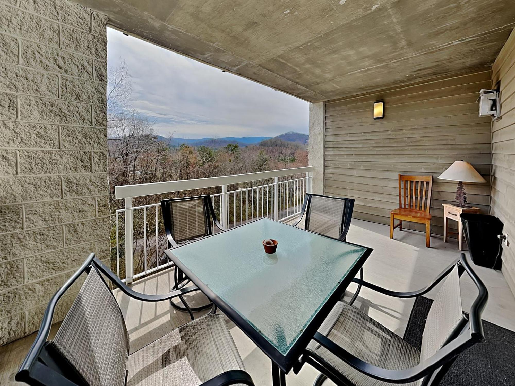 Kickin Back Whispering Pines 343 Daire Pigeon Forge Dış mekan fotoğraf
